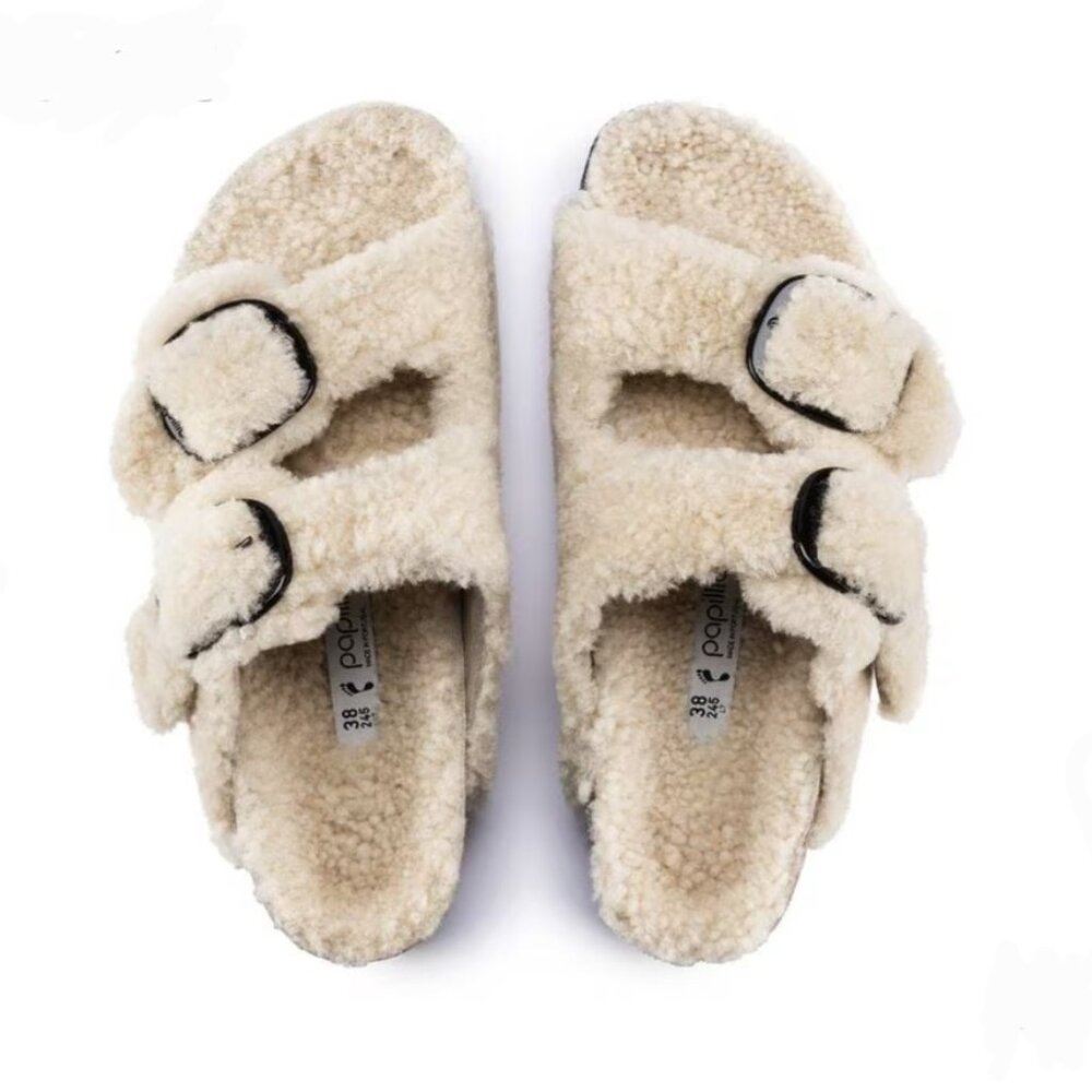 Birkenstock x Papillio Arizona Big Buckle Platform Teddy Sandals - Picture 4 of 8
